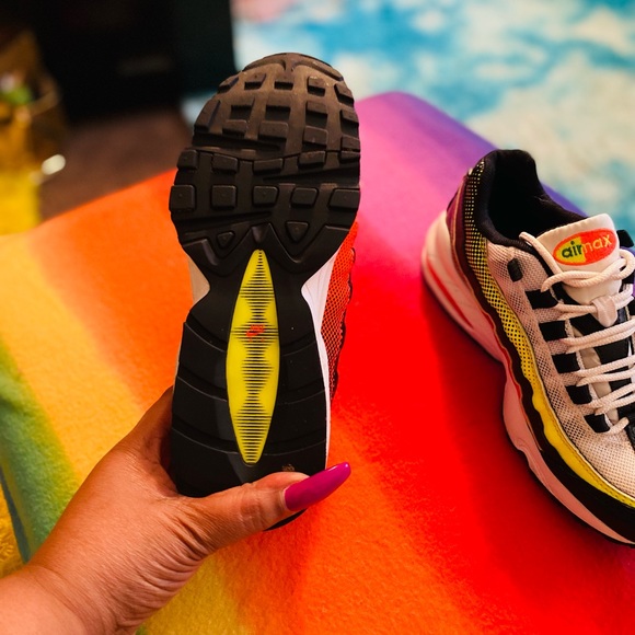 Nike Air Max Size 5.5 - Picture 2 of 10
